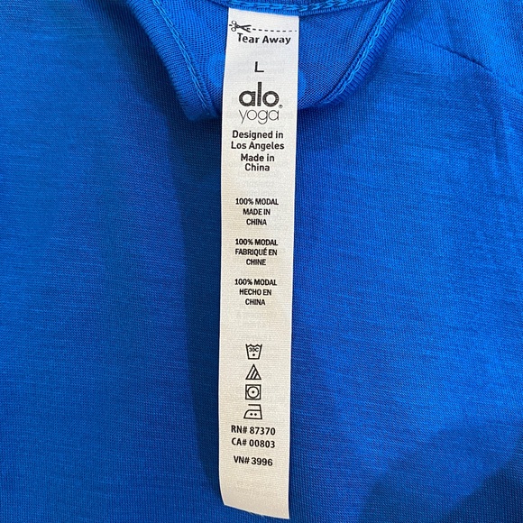 ALO YOGA *NWT* ‘Arc’ Tank - Picture 4 of 6